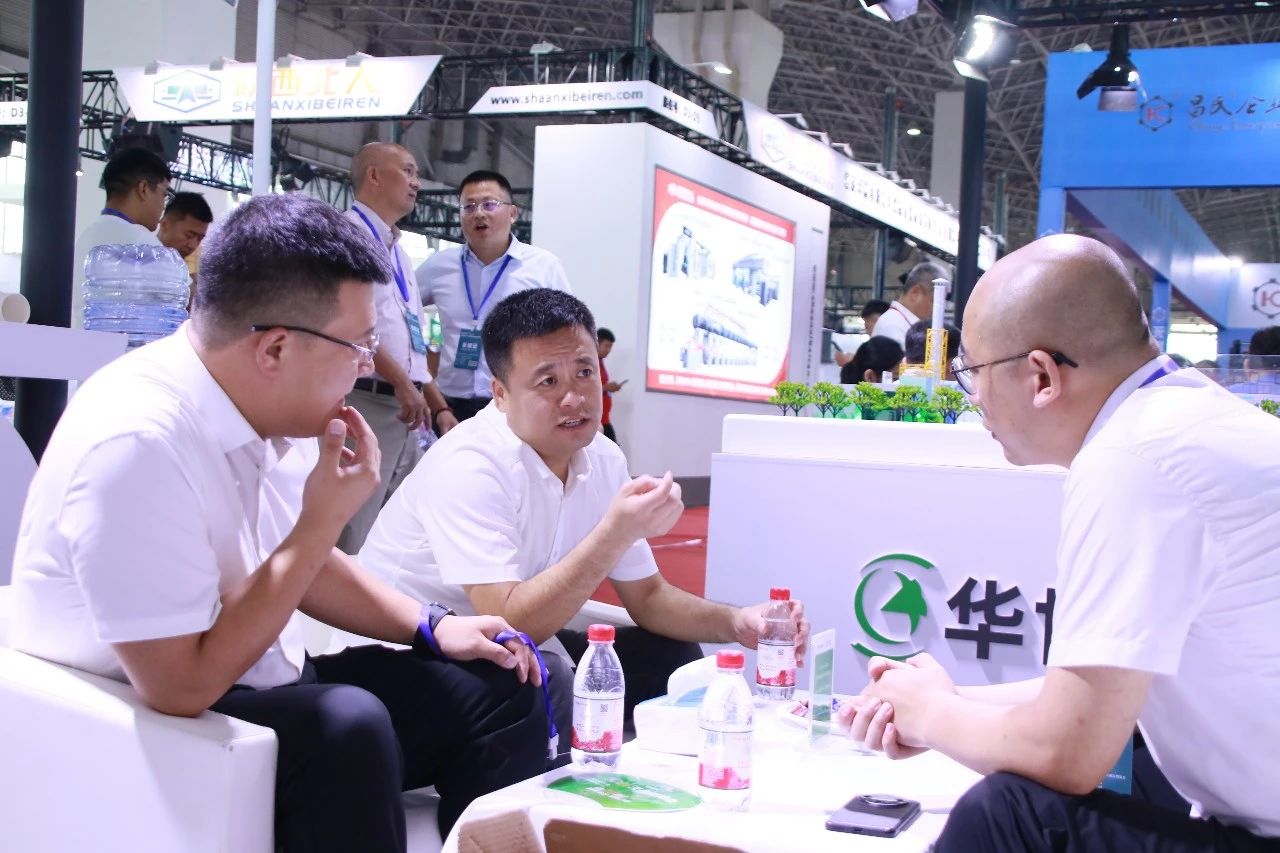 bat365正版唯一官网RARADD沧州首秀引爆全场！首日迎沧州市长率队巡馆