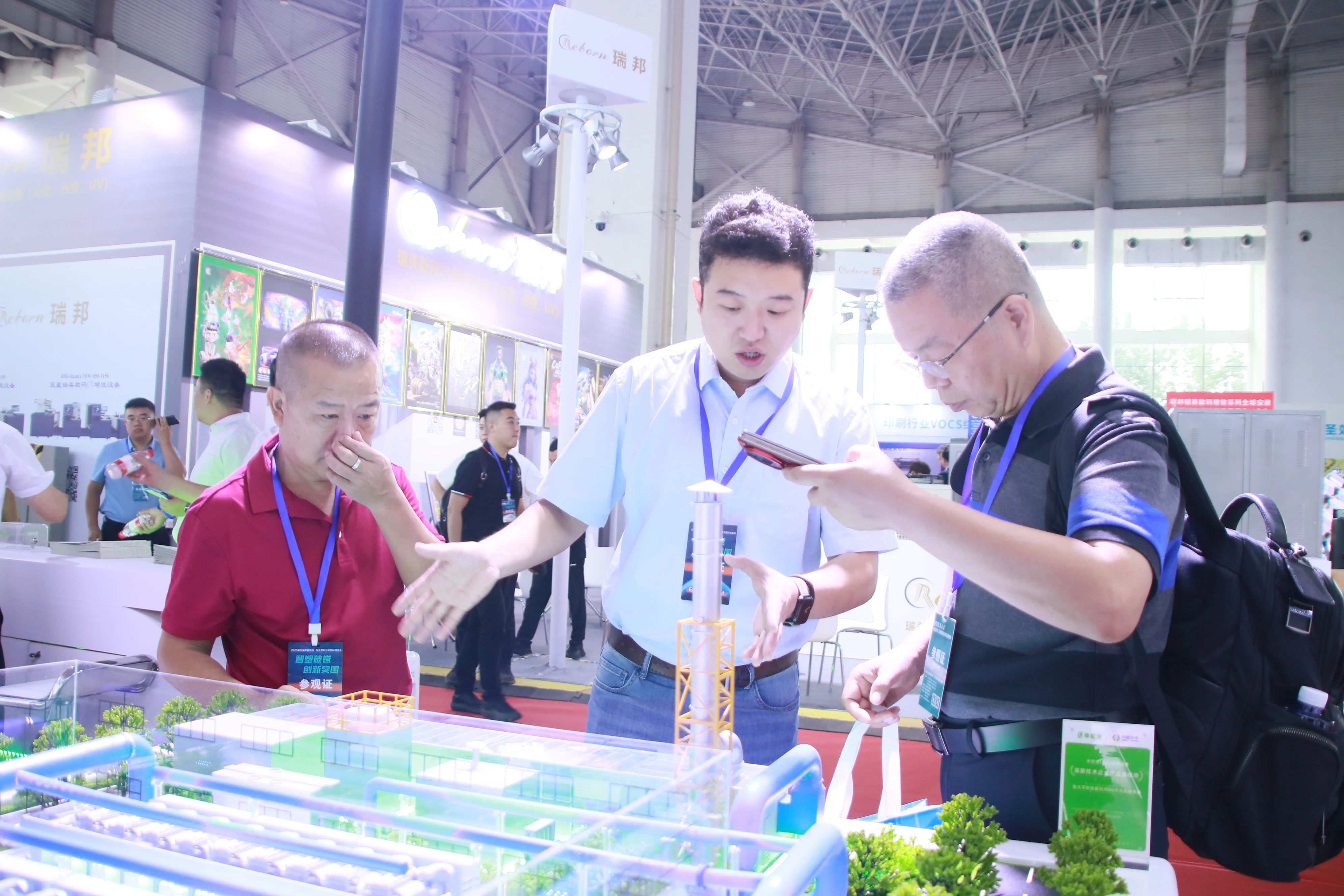 bat365正版唯一官网RARADD沧州首秀引爆全场！首日迎沧州市长率队巡馆